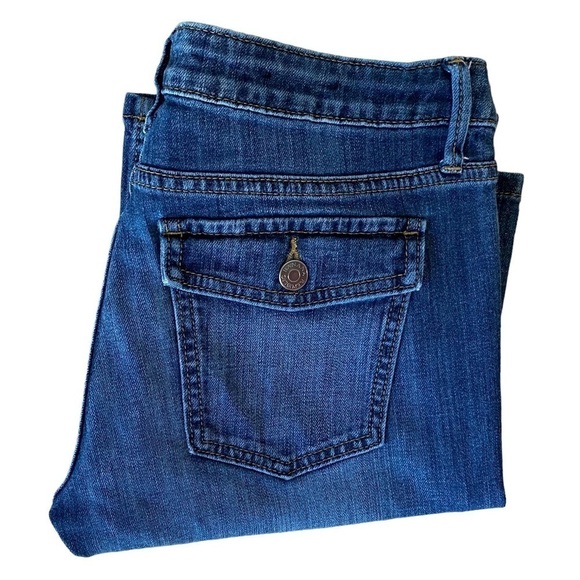Banana Republic Factory Women's size 4S/27 Medium Wash Boot Cut low rise Jeans - Picture 6 of 8